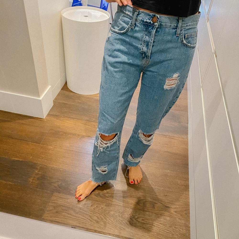 Current Elliot BF cut light ripped denim jeans!